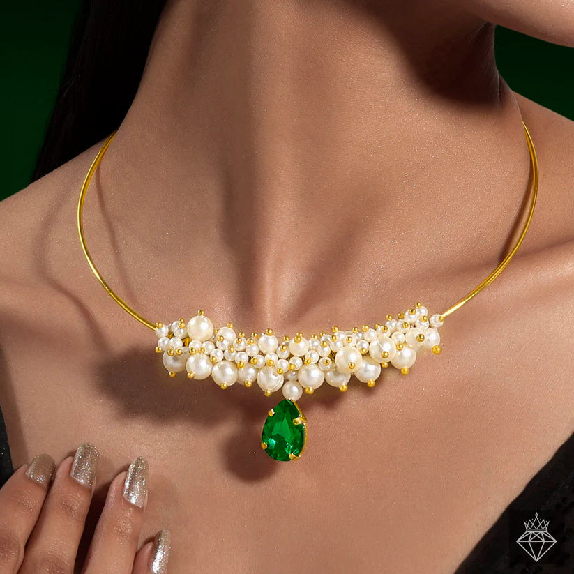 Gold Plated, Pearls & Emerald Necklace Set With Earrings✨