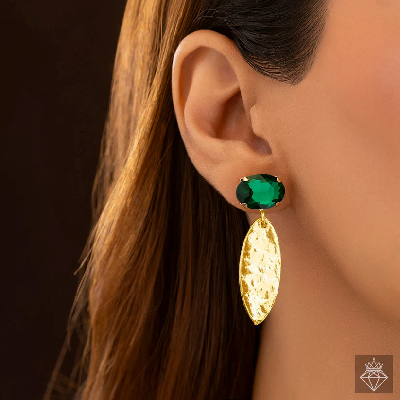 Gold Plated, Anti-Tarnish Marquise Emerald Necklace Set With Earrings✨