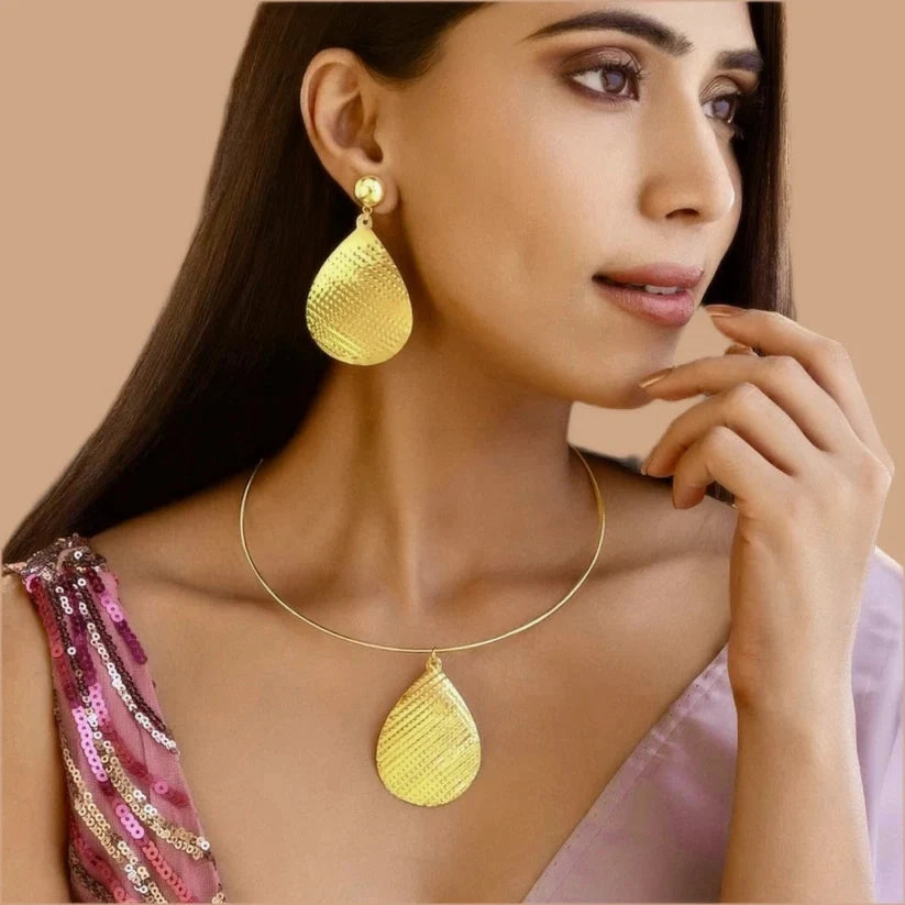 Gold Plated, Anti-Tarnish Necklace Set With Earrings✨