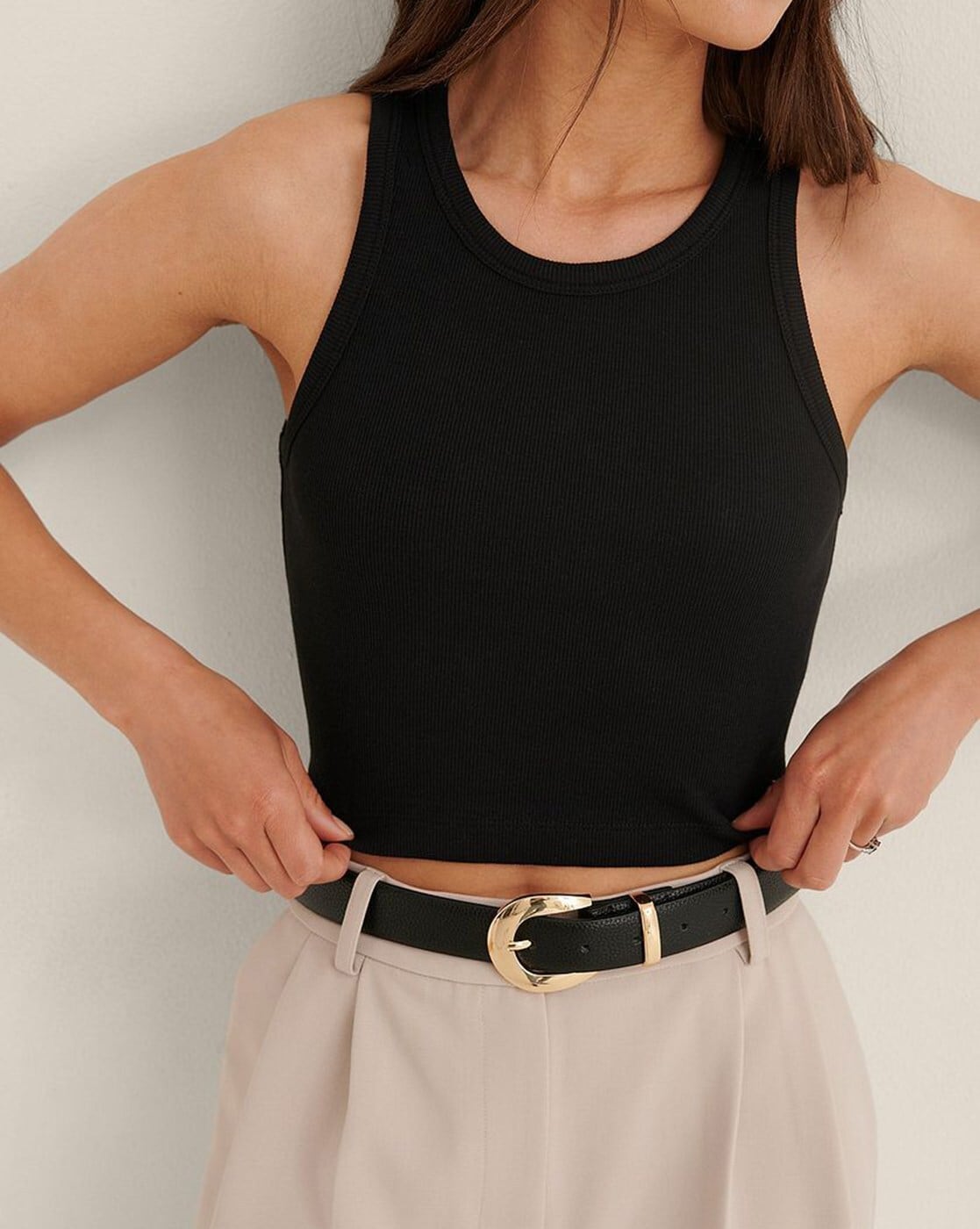Black Sleeveless Ribbed Crop Top