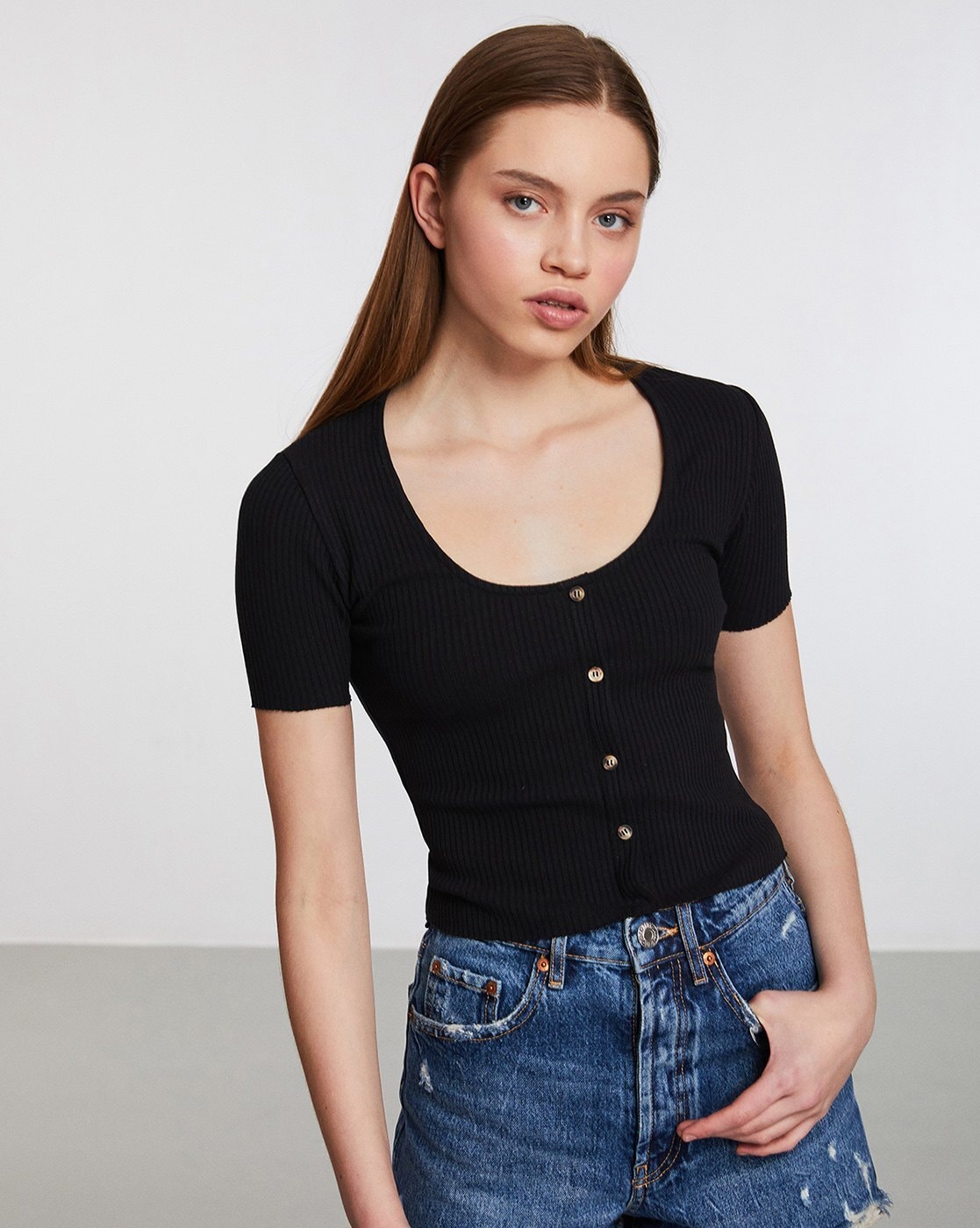 Black Rib crop top for women