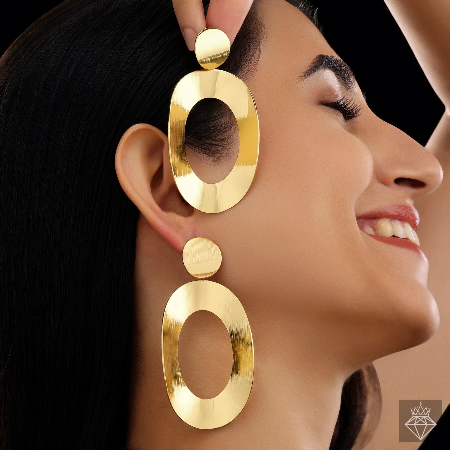 Gold Plated, Anti-Tarnish Hollow Oval Statement Earrings✨