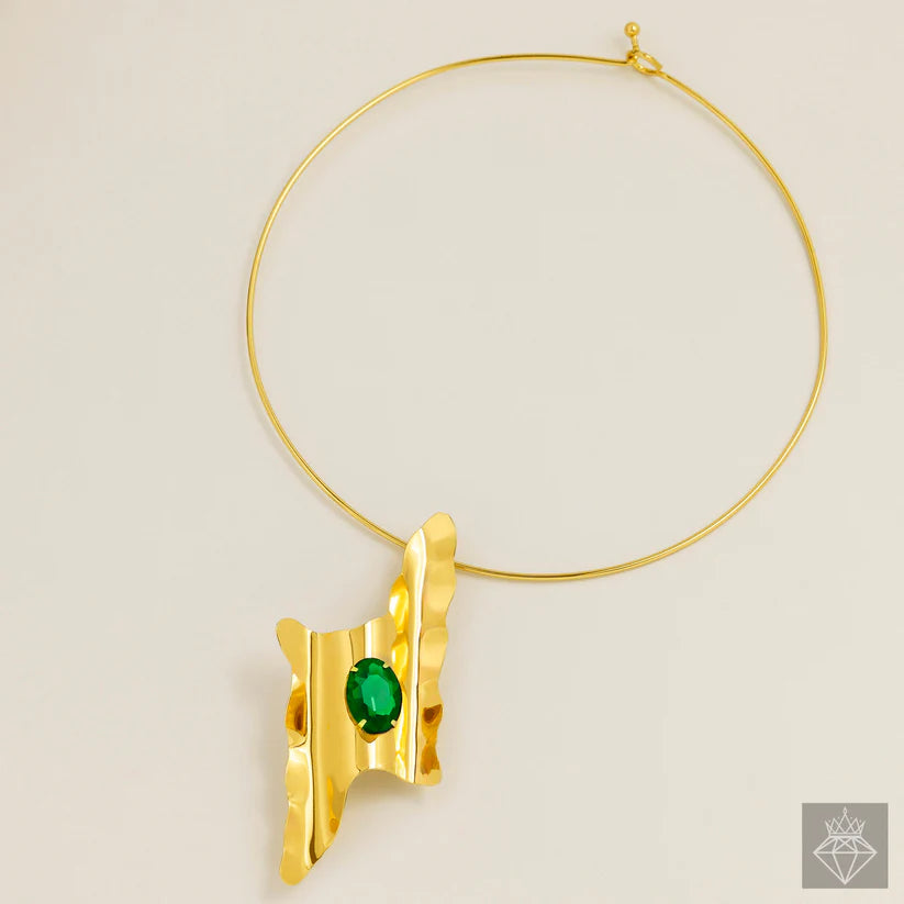 Gold Plated, Anti-Tarnish Golden Thunderbolt Emerald Necklace✨