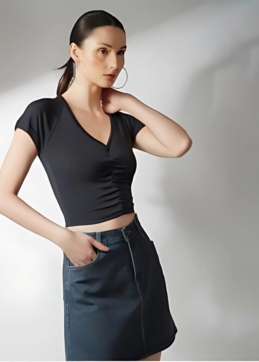 Black Solid Ribbed Crop top for Women