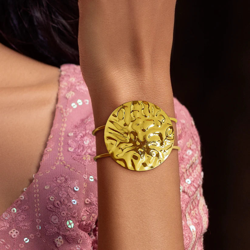 Gold Plated, Anti-Tarnish Elegant Hammered Coin Cuff Bracelet✨