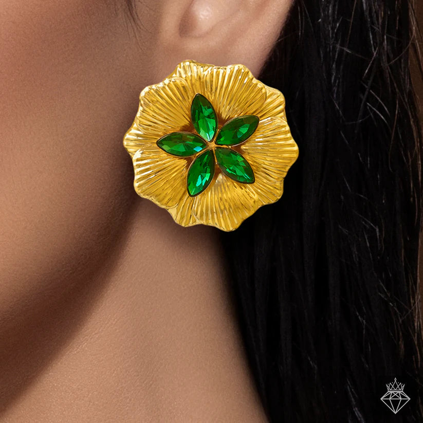 Gold Plated Anti-Tarnish Emerald Flower Earrings✨